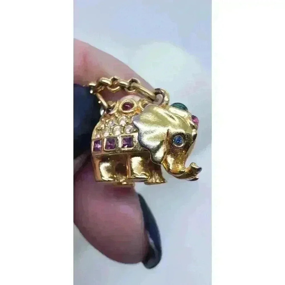 Vintage Joan Rivers Swarovski Crystal Elephant Gold Electroplate Necklace 1990s - Picture 10 of 16